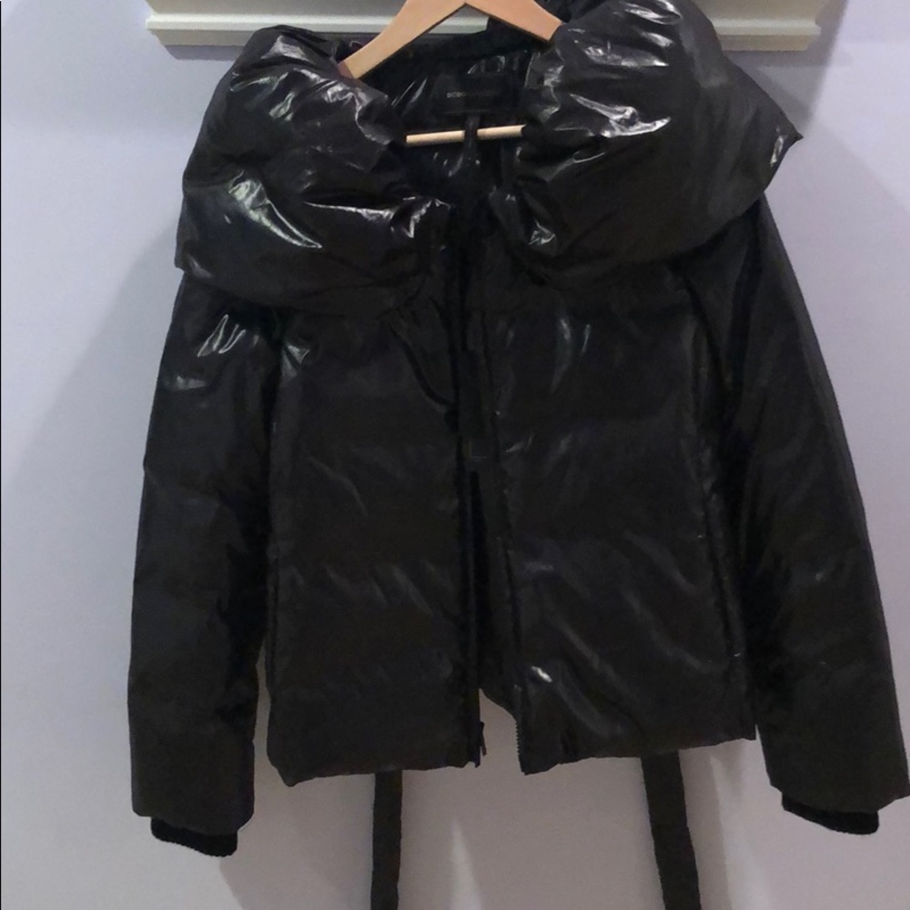 BCBG NWT women’s puffy jacket